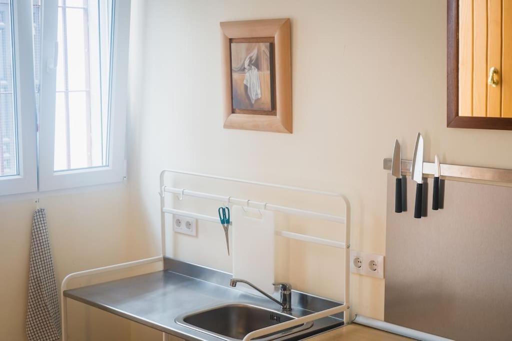 Estudio A Estrenar En Sta Clara * Séville